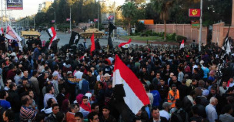 مصر: مظاهرات معارضة تصل إلى القصر الرئاسي مصر: مظاهرات معارضة تصل إلى القصر الرئاسي