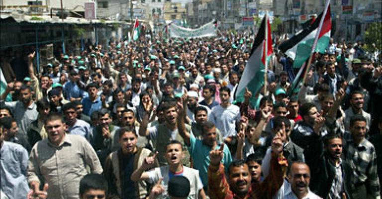 مشاركة اللاجئين السوريين في الحراك بين الاتّهام وردّه- صوت