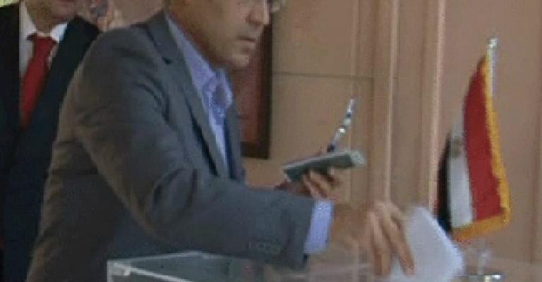 مصر: المعارضة تدعو للتصويت بـ "لا" على الدستور مصر: المعارضة تدعو للتصويت بـ "لا" على الدستور