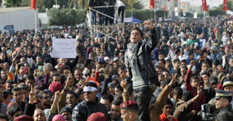 في ذكرى الثورة… سيدي بوزيد تستقبل المرزوقي بالحجارة في ذكرى الثورة… سيدي بوزيد تستقبل المرزوقي بالحجارة