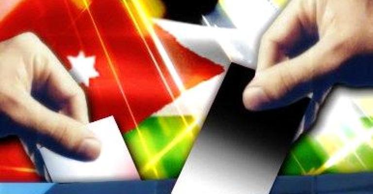 صحفيون مرشحون للانتخابات يعدون بالدفاع عن حرية الإعلام