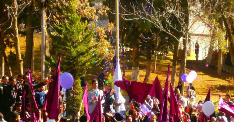 طلبة الاردنية ينتخبون مجلسهم- صوت