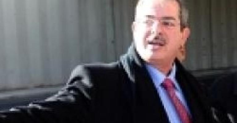 الكيلاني يتفقد ورش الصيانة الكيلاني يتفقد ورش الصيانة