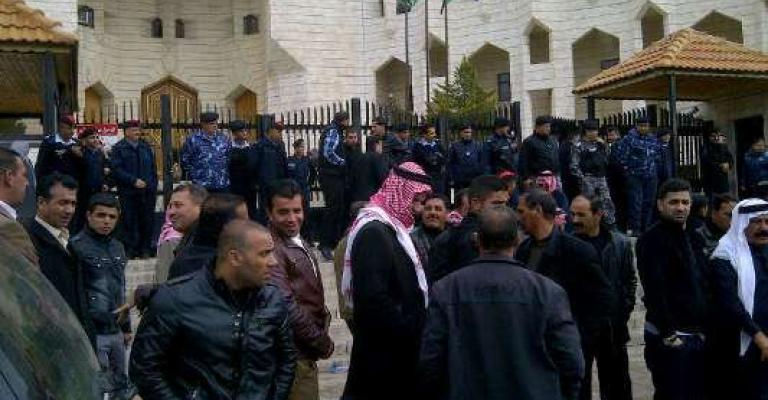 اعتصام أمام العدل مع أولى جلسات الطعن بنيابة الرواشدة اعتصام أمام العدل مع أولى جلسات الطعن بنيابة الرواشدة