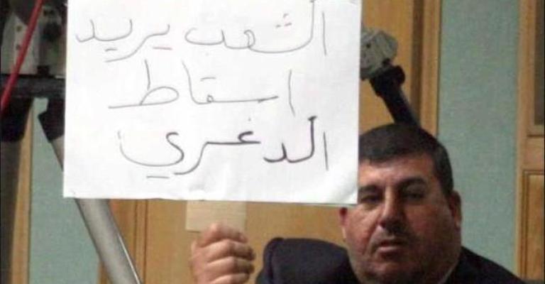 احتجاجا على تكليف النسور..السعود يلوح بخيمة اعتصام تحت القبة