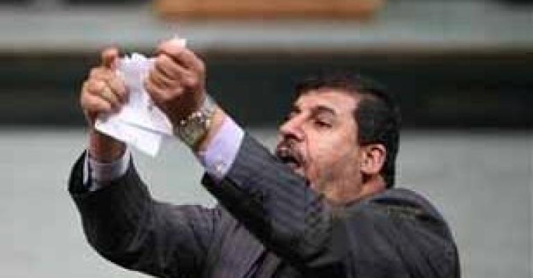 السعود يؤجل نصب خيمة احتجاج داخل المجلس السعود يؤجل نصب خيمة احتجاج داخل المجلس