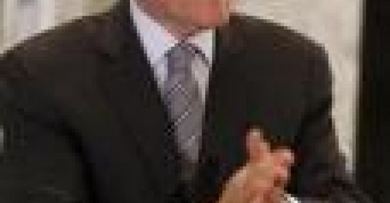 لبنان: تكليف سلام بتشكيل الحكومة