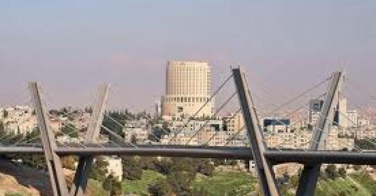 ثني محاولة انتحار فتاة عن جسر عبدون