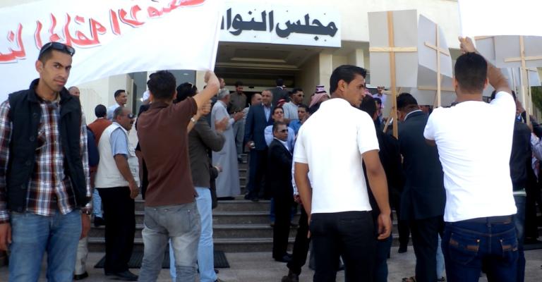 مؤازرو النائب الليمون يتوافدون للمجلس للتهنئة مؤازرو النائب الليمون يتوافدون للمجلس للتهنئة