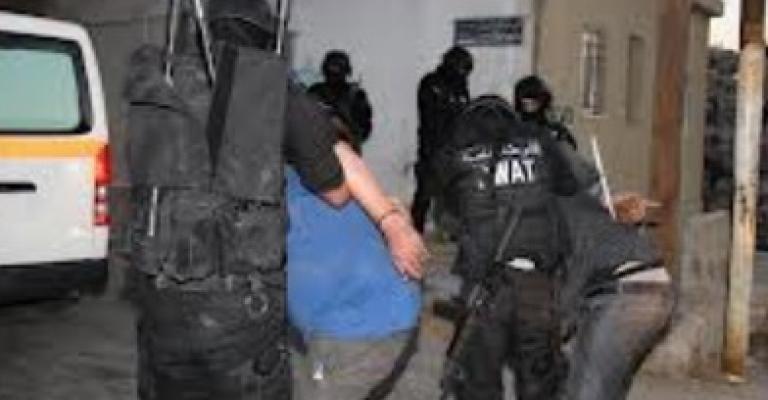 الصمت عند الاعتقال: حقٌ مسكوت عنه