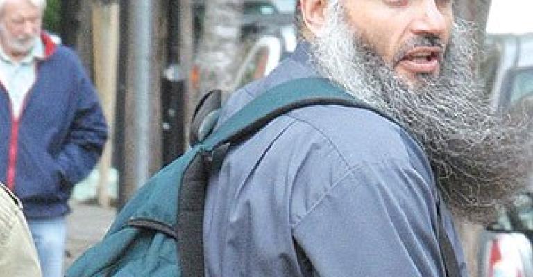 بريطانيا تنتظر موافقة البرلمان لإعادة أبو قتادة للأردن 