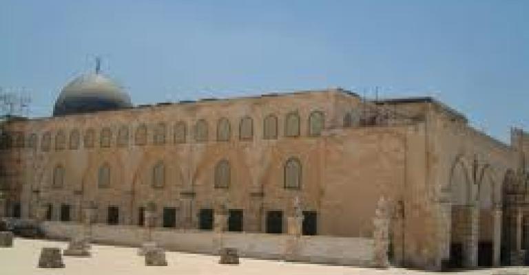 متطرفون يهود يدعون لاقتحام جماعي للمسجد الاقصى الثلاثاء المقبل متطرفون يهود يدعون لاقتحام جماعي للمسجد الاقصى الثلاثاء المقبل