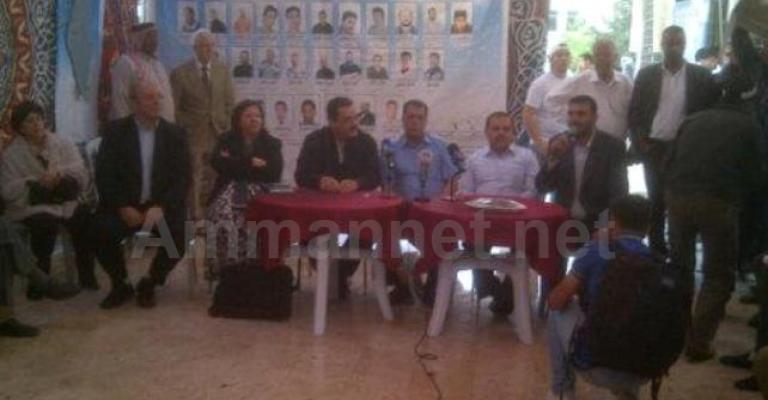 بدء فعاليات خيمة التضامن مع الأسرى المضربين عن الطعام بدء فعاليات خيمة التضامن مع الأسرى المضربين عن الطعام