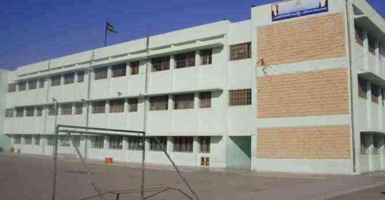 الزرقاء: مدرسة الرازي بلا حارس وطلبتها تحت رحمة العابثين- صوت