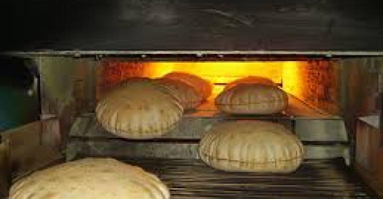 المخابز تطالب برفع اسعار الخبز 25 قرشا للكيلو المخابز تطالب برفع اسعار الخبز 25 قرشا للكيلو