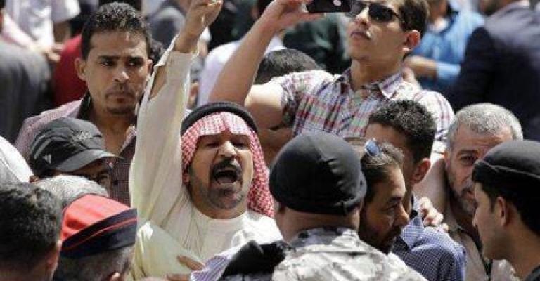 إحالة ناشط الى أمن الدولة لمحاولته التسلل الى سوريا إحالة ناشط الى أمن الدولة لمحاولته التسلل الى سوريا