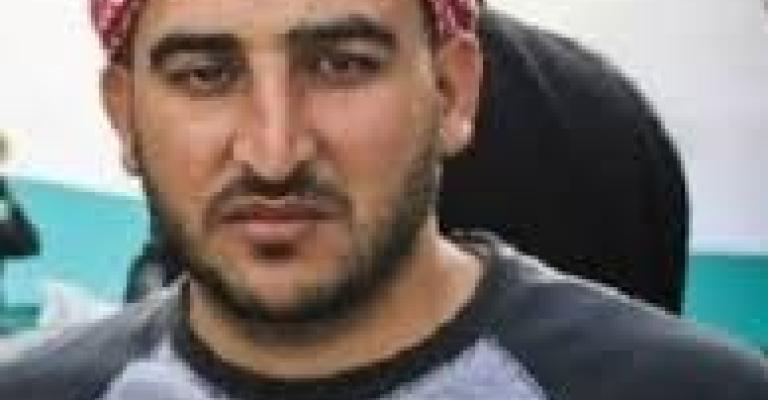 نشطاء يستهجون معاملة "أمن الدولة" مع المعتقل الحيصة نشطاء يستهجون معاملة "أمن الدولة" مع المعتقل الحيصة