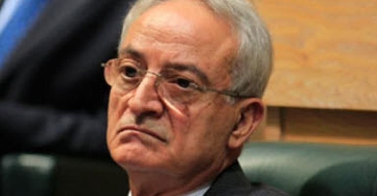 طوقان: لا مساس بامتيازات موظفي الجمارك