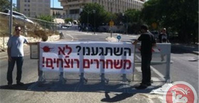 كشف- نتنياهو تعهد للبيت اليهودي بالاستمرار في البناء الاستيطاني كشف- نتنياهو تعهد للبيت اليهودي بالاستمرار في البناء الاستيطاني