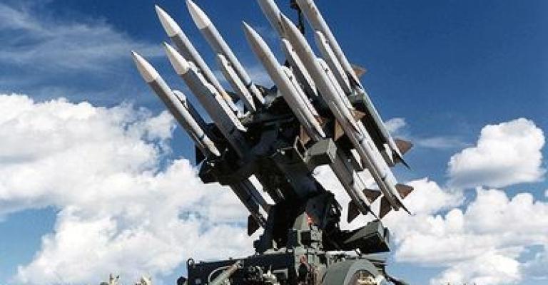 هيومن رايتس: صواريخ بالستية تقتل مدنيين في سورية هيومن رايتس: صواريخ بالستية تقتل مدنيين في سورية