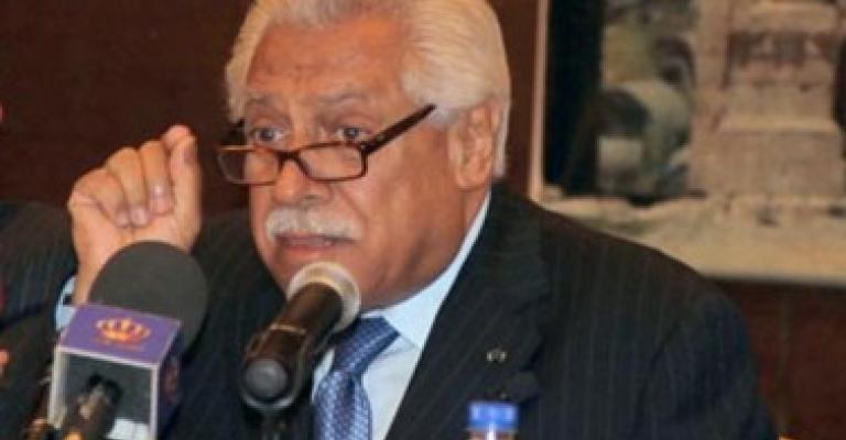 خبراء يقرأون شخص عقل بلتاجي أميناً لعمان (صوت) خبراء يقرأون شخص عقل بلتاجي أميناً لعمان (صوت)