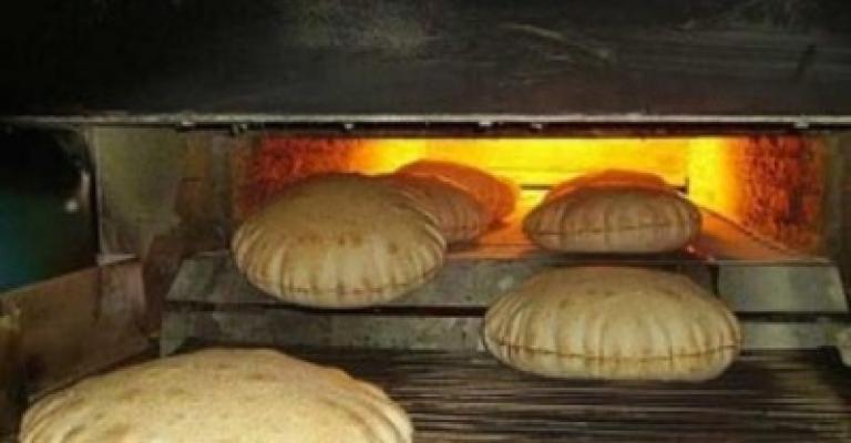 22 نائباً يرفضون رفع أسعار الخبز 22 نائباً يرفضون رفع أسعار الخبز