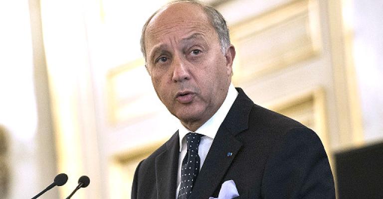 فرنسا تستدعي السفير الأمريكي في باريس لمناقشة تهم بالتجسس على ملايين الفرنسيين فرنسا تستدعي السفير الأمريكي في باريس لمناقشة تهم بالتجسس على ملايين الفرنسيين