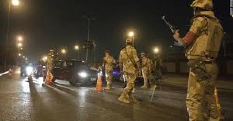 مصر: تخفيض حظر التجوال الى 4 ساعات مصر: تخفيض حظر التجوال الى 4 ساعات