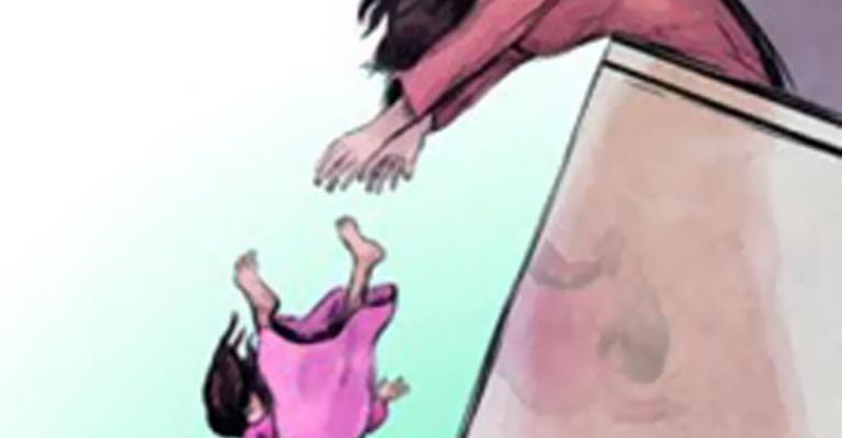 والد يلقي ابنته من الطابق الثالث بالكرك.. وانتحار شاب بالسلط