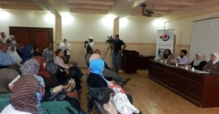 ورشة لـ"تمكين نساء الزرقاء" حول قانون الجمعيات الخيرية