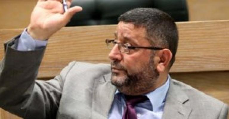 الشيخ يستجوب النسور حول التوقيت الصيفي الشيخ يستجوب النسور حول التوقيت الصيفي