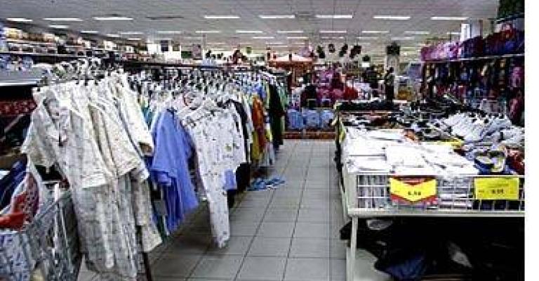 تأثر سوق الألبسة الأردني بغياب الخيط السوري