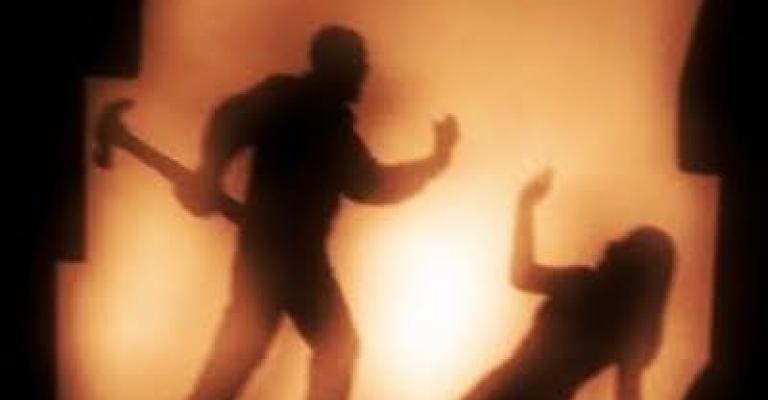 شاب يقتل خالته بسبب الميراث