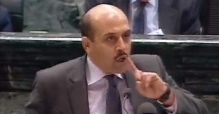 القطاطشة: 120 الف قطعة سلاح مرخصة بالاردن (فيديو)