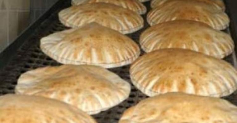 الحموي: لا مبررات للتهافت على المخابز