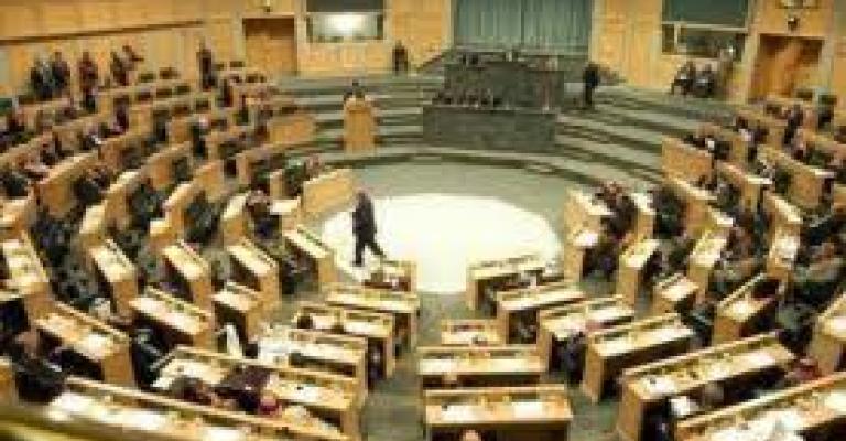 "الاقتصاد النيابية" تدعو إلى قانون استثمار توافقي