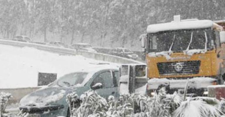 المنخفض الجوي يرفع كلف الخدمات على المواطنين