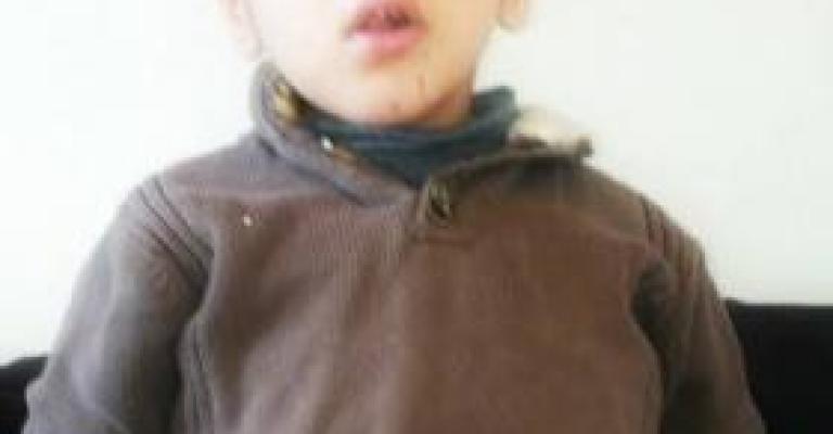 طفل الغويرية..القضاء اوقف "والديه" فهام على وجهه في الطرقات!