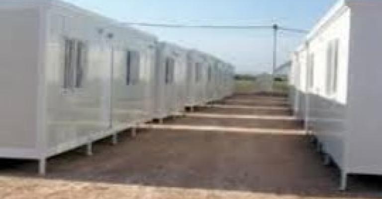 تنامي تجارة الكرفانات وتهريبها خارج الزعتري