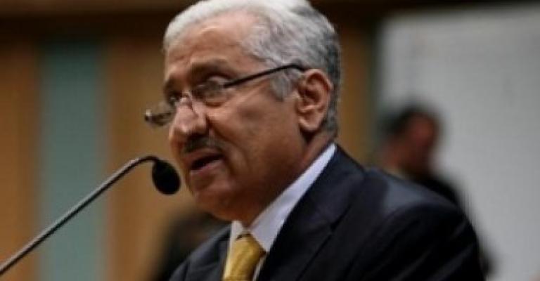 النسور: لا رسوم ولا ضرائب جديدة على المشتقات النفطية النسور: لا رسوم ولا ضرائب جديدة على المشتقات النفطية