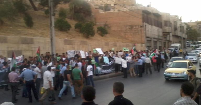 متعطلون عن العمل: "يا بنتوظف يا بنموت"