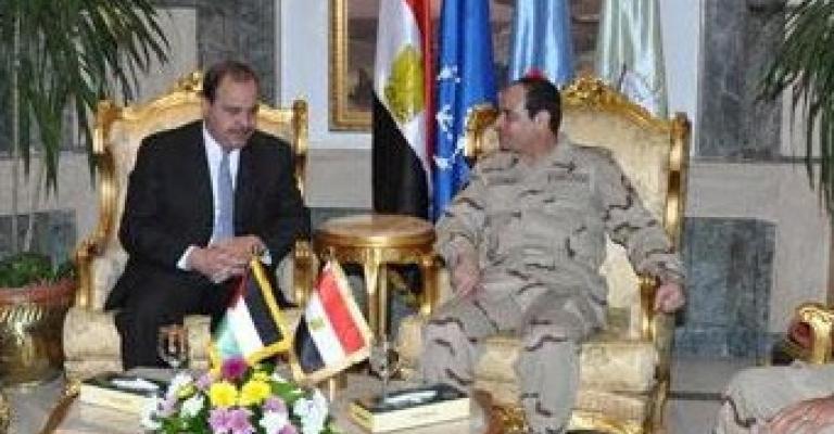 المجالي يبحث التهديدات الأمنية المشتركة في القاهرة