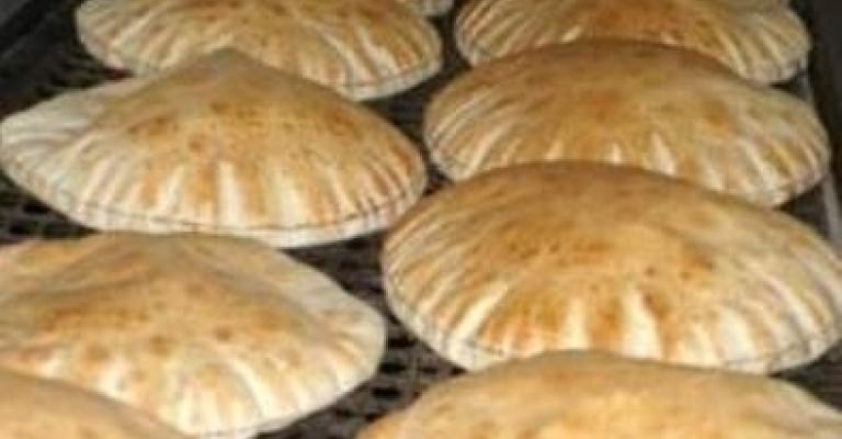 "أصحاب المخابز" يقدمون توصياتهم حول رفع الدعم عن الخبز "أصحاب المخابز" يقدمون توصياتهم حول رفع الدعم عن الخبز