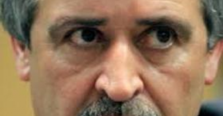 النسور: لم يطلب مني وزير العمل تعيين شقيقه 