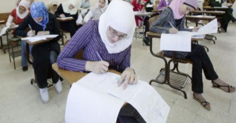الانتهاء من تصحيح اغلب مباحث الثانوية العامة