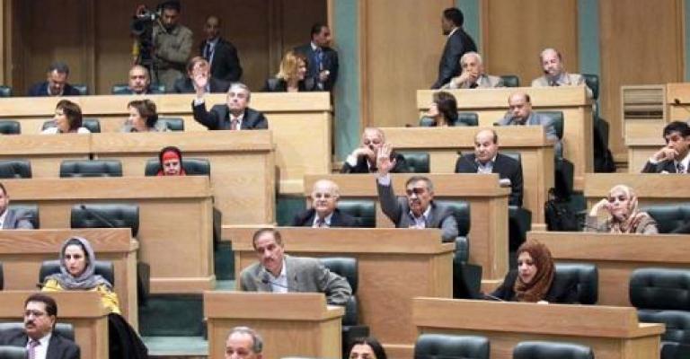 22 نائبا يطالبون بتحسين قطاع النقل