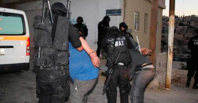 القبض على مطلوبين خطرين