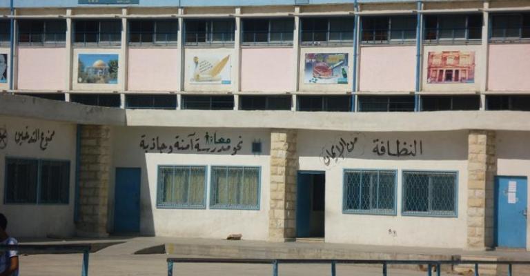 تباين الآراء حول قرار عطلة يوم السبت بمدارس وكالة الغوث