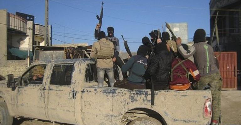 العراق:العنف في الأنبار يؤدي لنزوح 300,000 من سكانها العراق:العنف في الأنبار يؤدي لنزوح 300,000 من سكانها