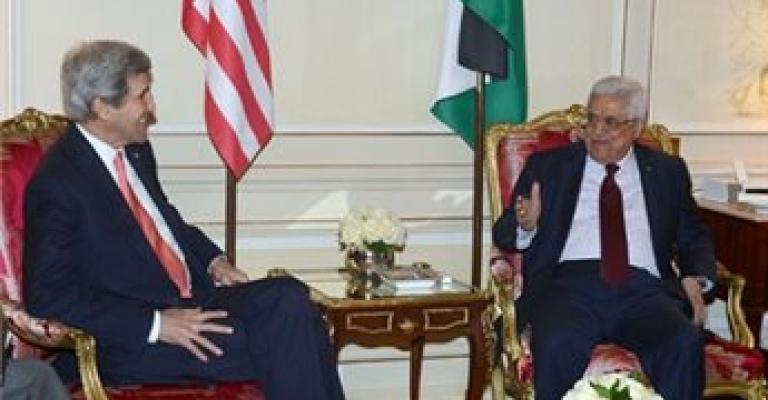 عباس يلتقي كيري.. واتفاق الإطار على الطاولة